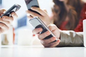 Фотография к новости: Названы признаки заражения смартфона вирусом