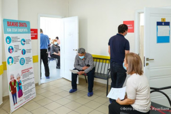 Фотография к новости: Пройти повторный полный курс вакцинации от коронавируса разрешили в Казахстане