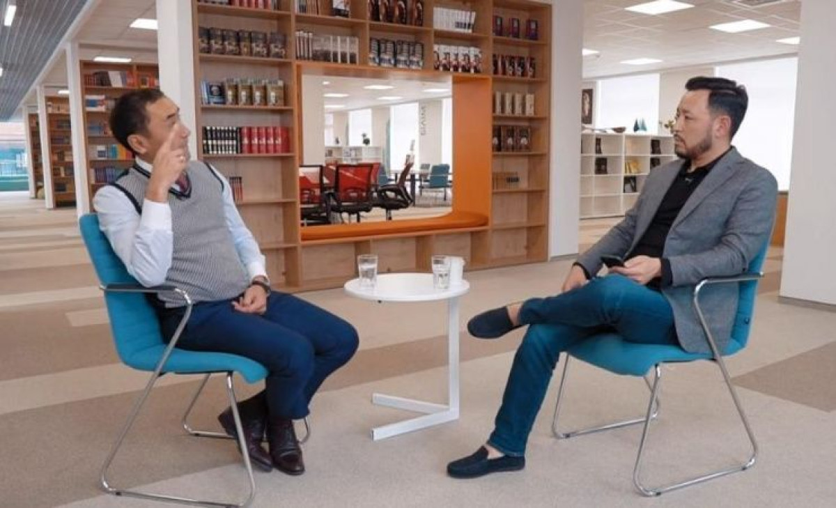 Рахимбаев ответил, что его связывает с Даригой Назарбаевой