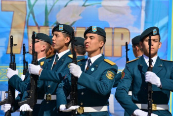 Фотография к новости: "Армия стала незыблемой опорой нашей Независимости" – Токаев