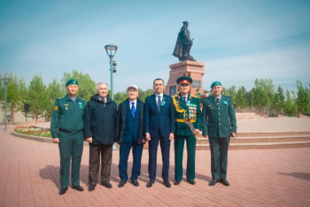 Фотография к новости: Маулен Ашимбаев: помнить славный путь дедов и отцов - наш родовой долг