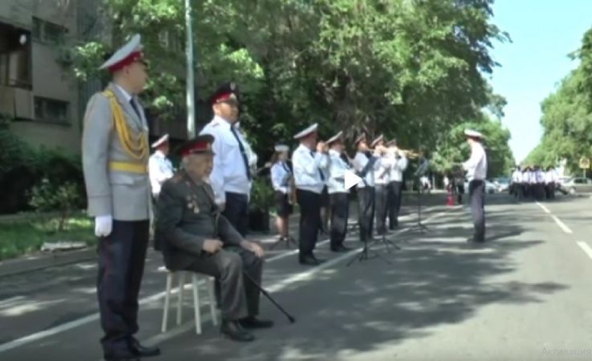 скриншот видео