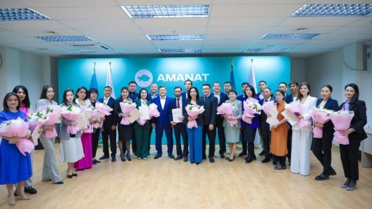 Партия Amanat пополнилась новыми членами