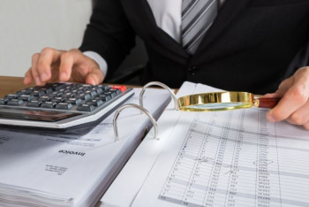 Фотография к новости: Нарушения на 75 миллиардов тенге установлены в госзакупках с начала 2022 года