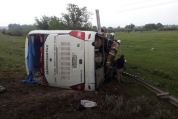 Фотография к новости: Двое погибли и 33 человека пострадали в ДТП с рейсовым автобусом в Жамбылской области