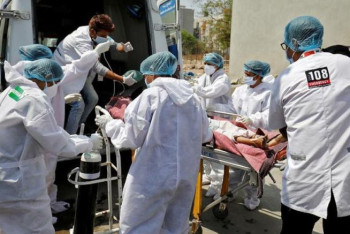 Фотография к новости: Власти КНДР сообщили о первых случаях смерти от коронавируса