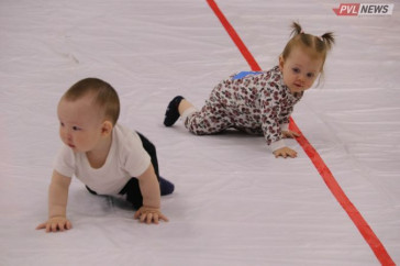 Фотография к новости: Малыши соревновались в скоростном ползании в Павлодаре