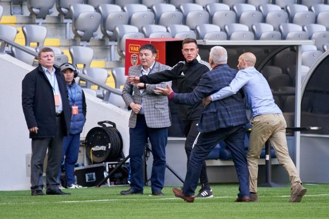 Фотография к новости: Президента ФК "Кызыл-Жар" Георгия Лорию дисквалифицировали