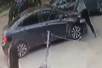 Фотография к новости: Участники кокпара разгромили автомобили на проезжей части в Алматинской области