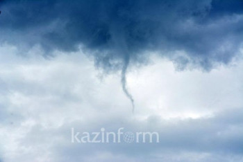 Фотография к новости: В 14 регионах Казахстана объявлено штормовое предупреждение