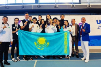 Фотография к новости: Казахстанские школьники завоевали 14 медалей на Всемирной гимназиаде