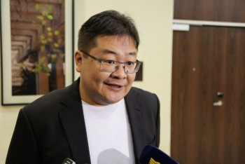 Фотография к новости: "Мы отвечаем не только перед бюджетом и налогами, но и перед Всевышним" — Айдос Сарым о референдуме