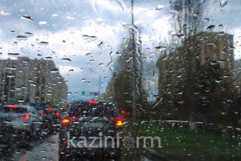 Фотография к новости: Штормовое предупреждение объявили синоптики в 12 регионах Казахстана