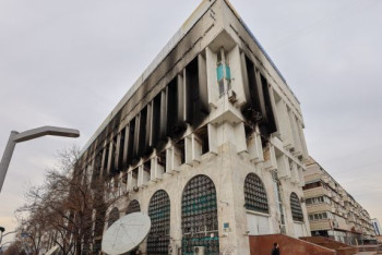 Фотография к новости: "Трагические январские события выявили всю остроту проблем неустроенной молодежи" - Ашимбаев