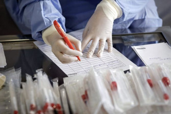 Фотография к новости: В двух казахстанских мегаполисах обнаружены новые случаи коронавируса