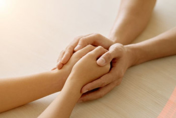 Фотография к новости: "Вы не одни". Как в столичном центре "Үміт" помогают жертвам домашнего насилия