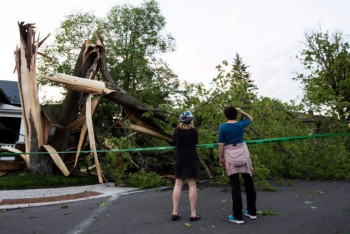Фотография к новости: Десять человек погибли в Канаде из-за шторма