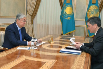 Фотография к новости: Токаеву доложили о 600 изобличенных взяточниках