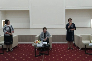 Фотография к новости: Руководители Нацкомиссии по делам женщин встретились с активистками Атырау