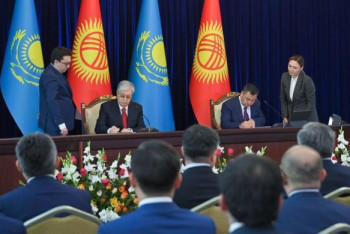 Фотография к новости: Президенты Казахстана и Кыргызстана подписали совместное заявление