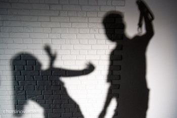 Фотография к новости: Избиение девушки на улице Шымкента сняли очевидцы