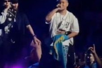 Фотография к новости: Участник группы "Ирина Кайратовна" извинился за скандальное поведение на концерте