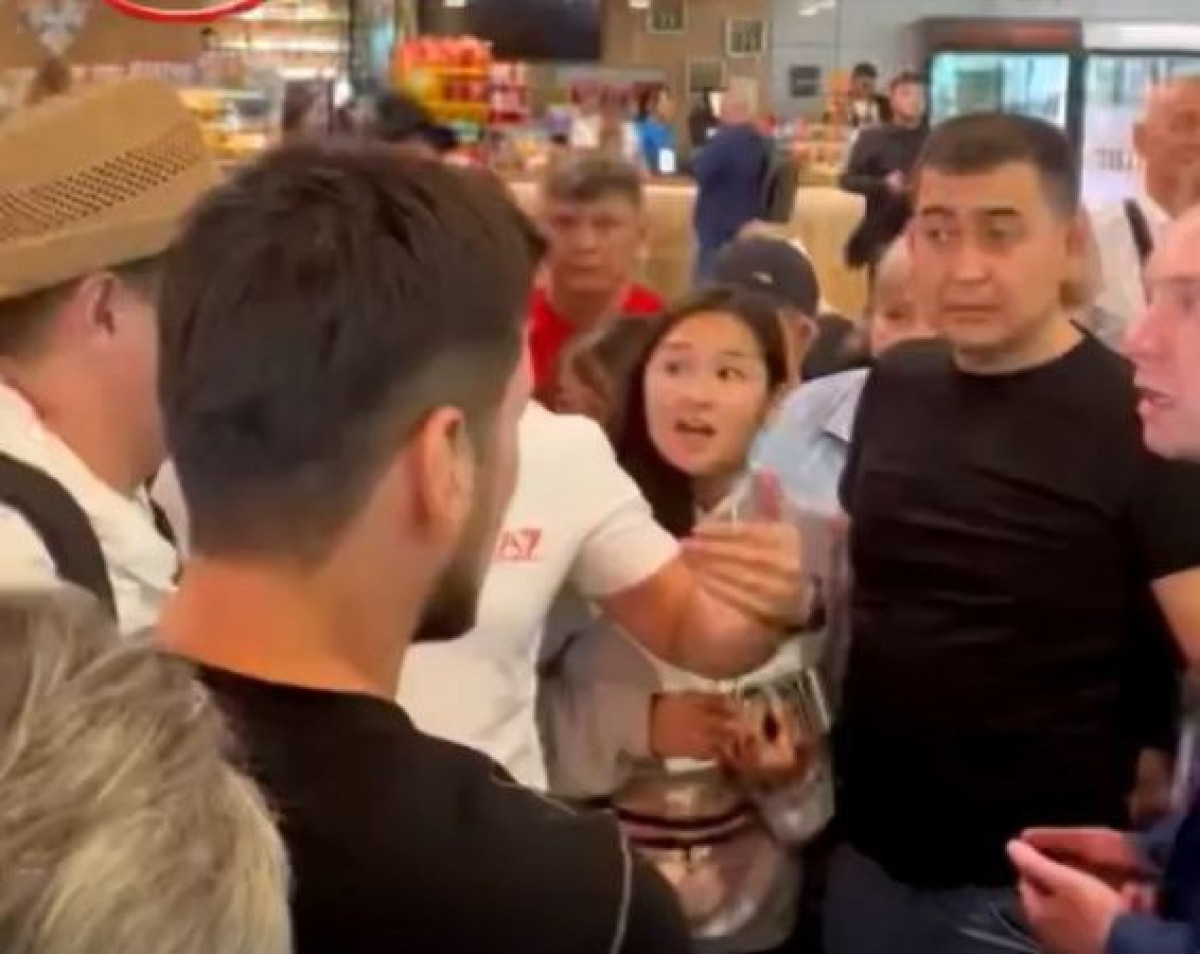 Многочасовой задержкой вылета возмущены пассажиры авиарейса Алматы – Хургада