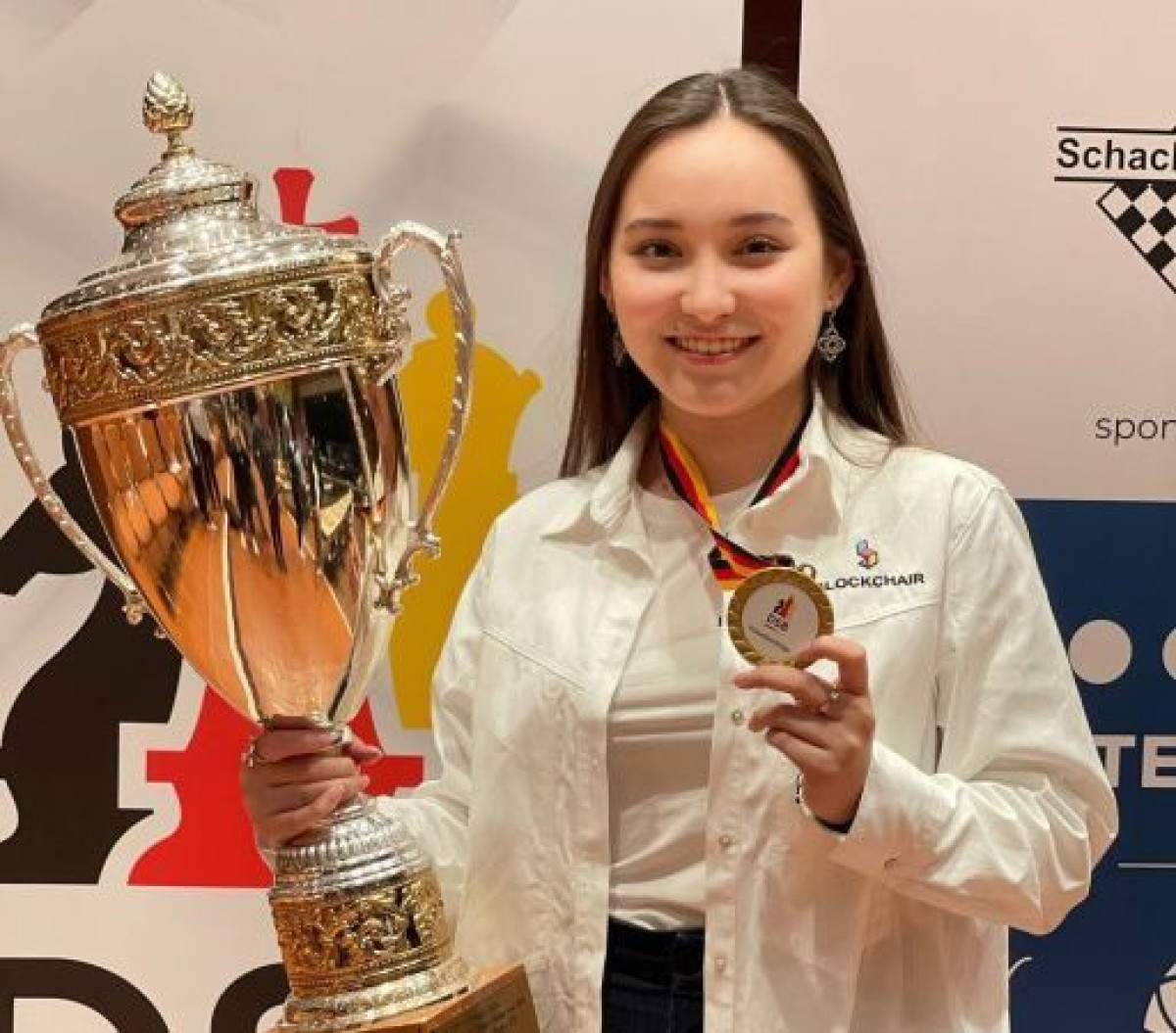 instagram/@zhansaya_abdumalik