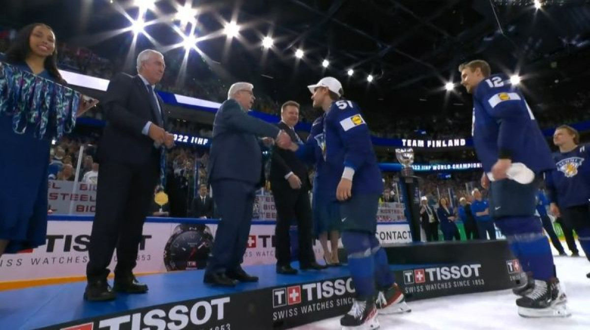 Финны стали чемпионами мира по хоккею-2022