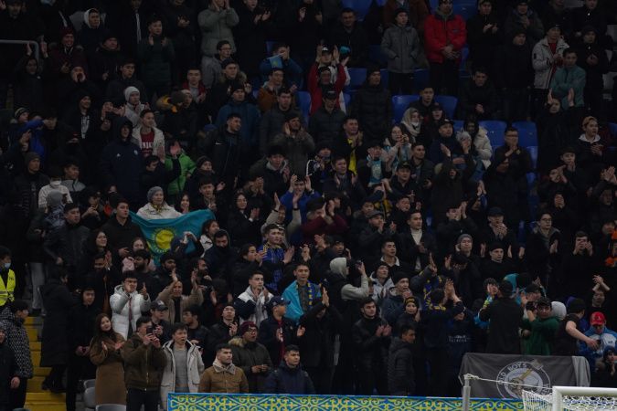 Фотография к новости: УЕФА оштрафовала Казахстанскую федерацию футбола за поведение фанатов