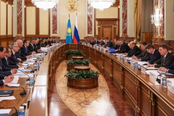 Фотография к новости: Смаилов и Мишустин провели переговоры
