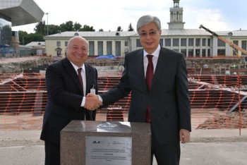 Фотография к новости: Токаев дал старт строительству нового терминала в аэропорту Алматы