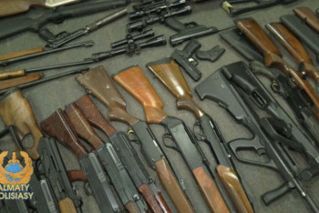 Фотография к новости: Январские события: более двух тысяч единиц похищенного оружия остаётся у преступников