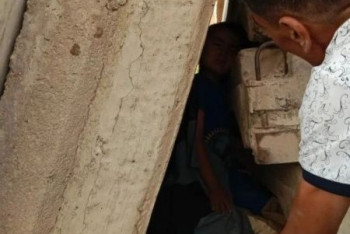 Фотография к новости: Застрявшего между огромными плитами мальчика спасли в ВКО