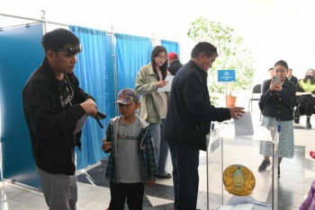 Фотография к новости: Большой наплыв избирателей наблюдается в Нур-Султане