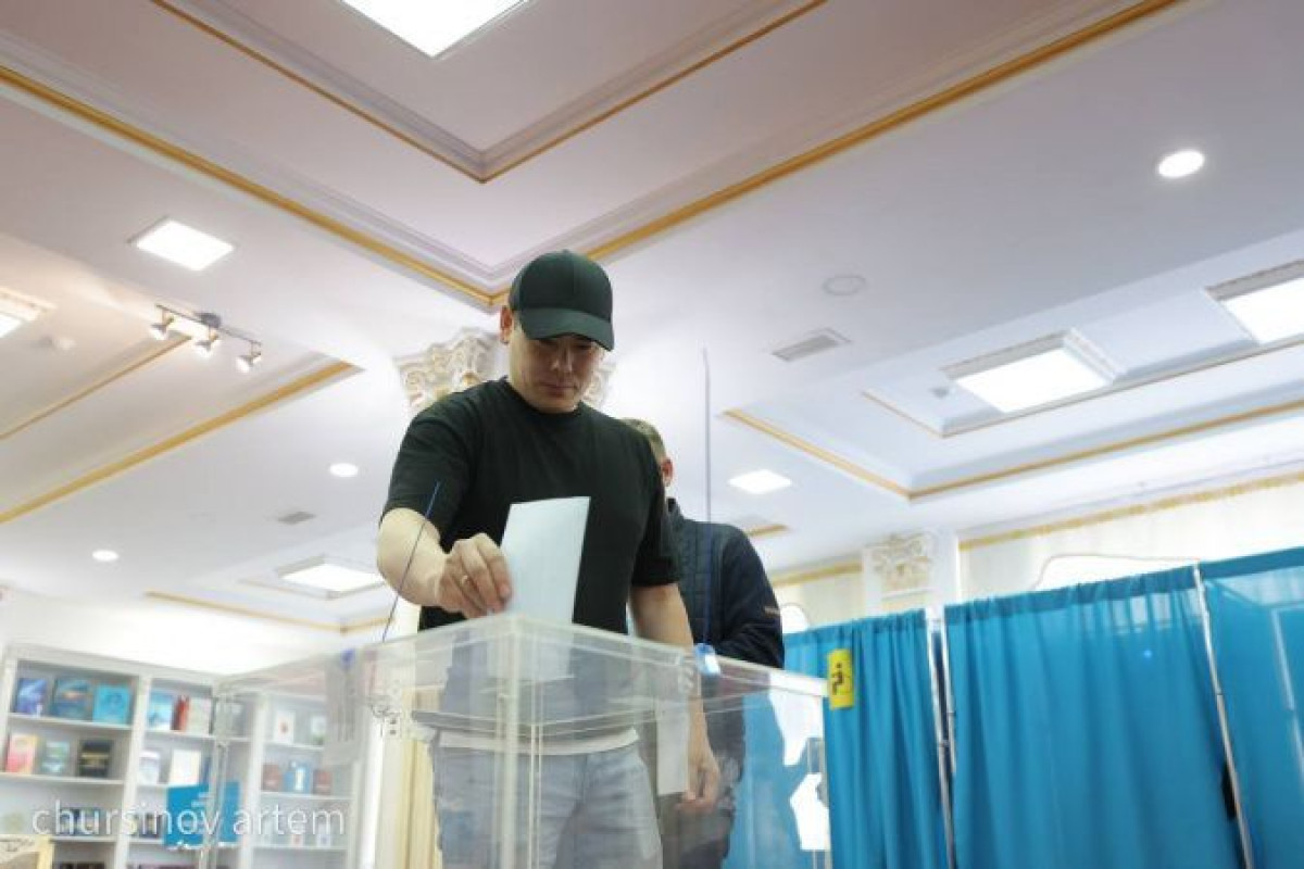 На референдуме. Фото Артема Чурсинова, BaigeNews.kz