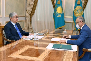 Фотография к новости: Токаеву рассказали о состоянии золотовалютных резервов Казахстана