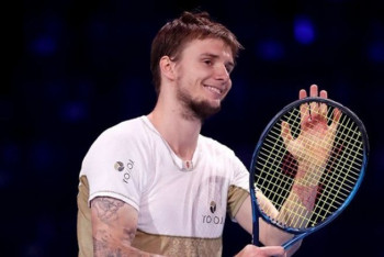 Фотография к новости: Теннисист Александр Бублик одержал победу в первом матче турнира в Германии