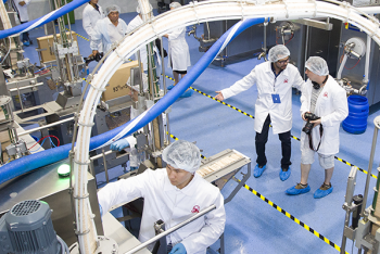 Фотография к новости: Шесть человек пострадали из-за утечки аммиака на заводе в Алматы