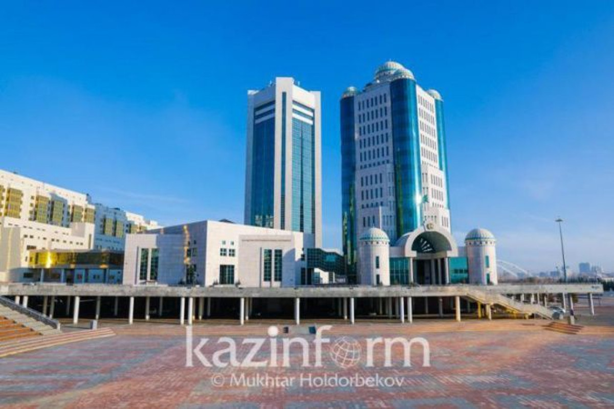 Вопрос о роспуске нынешнего созыва парламента не стоит – Минюст Казахстана
