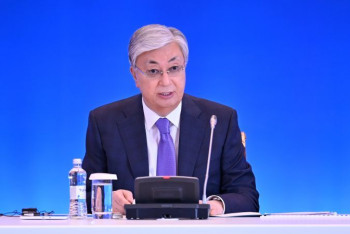 Фотография к новости: Как Казахстан сможет "вырваться из ловушки среднего дохода", рассказал Токаев