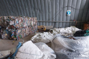 Фотография к новости: "Война за бутылки": почему казахстанское сырьё уходит в Россию