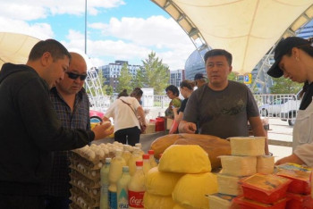 Фотография к новости: Cельскохозяйственные ярмарки возобновили в Нур-Султане