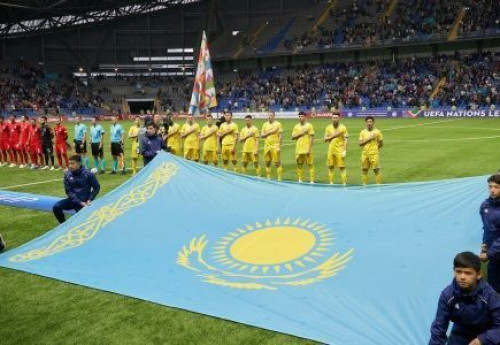 Фотография к новости: Касым-Жомарт Токаев может посетить матч Казахстан — Словакия