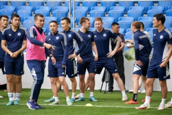 Названы стартовые составы сборных Казахстана и Словакии на матч в Нур-Султане