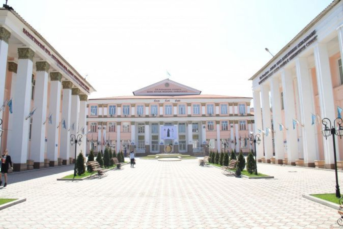 kaznmu.edu.kz