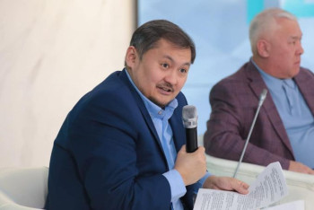 Фотография к новости: Новый министр Саясат Нурбек пояснил, почему его дети учатся на Кипре