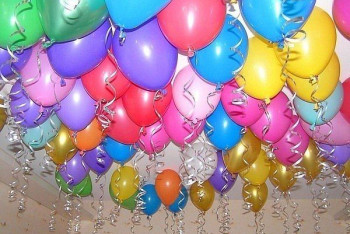 Фотография к новости: Семь человек погибли из-за взрыва гелиевого шара в кафе в Иране