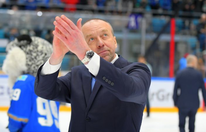 Фотография к новости: Андрей Скабелка вновь возглавил "Барыс"