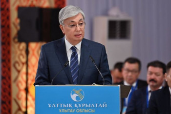 Фотография к новости: Сегодня на первый план вышли безответственные блогеры и популисты — Токаев